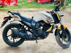 Yamaha FZs